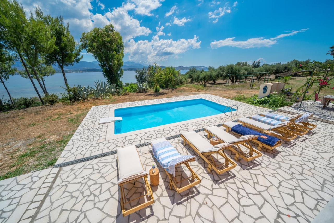 Villa Ostria Lixouri Extérieur photo